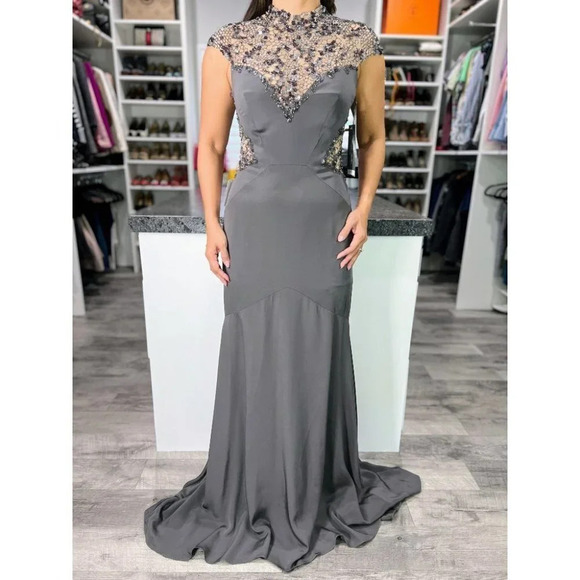 NWT Monique Lhuillier Gray Luxury Pageant Formal Gown $5995 - Picture 3 of 15